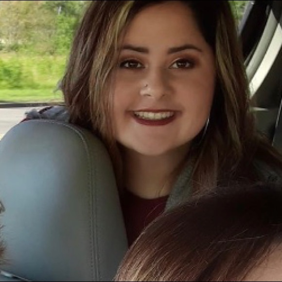 Meet your Posher, Gracy - Picture 1 of 1